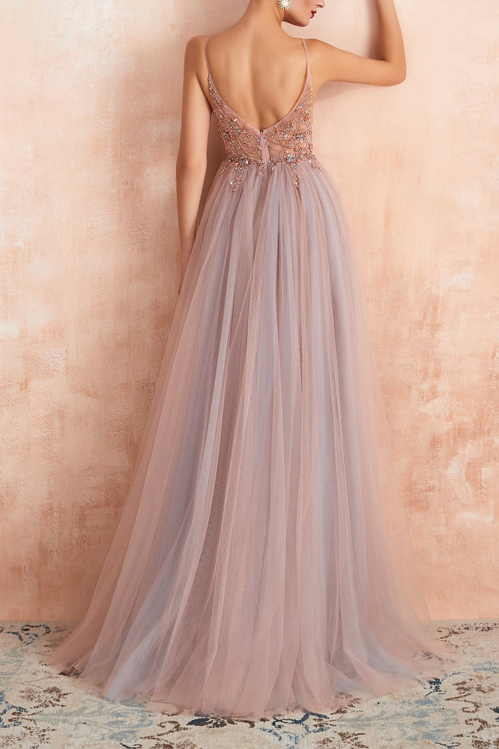 Vestido de noite de tule elegante com decote em V e fenda - Elena