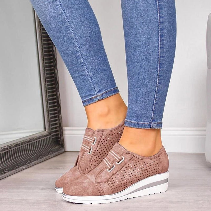 Comfortable women's autumn shoes with arch support – Leandra
