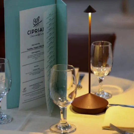 Luminária de mesa LED sem fio – ClarityGlow