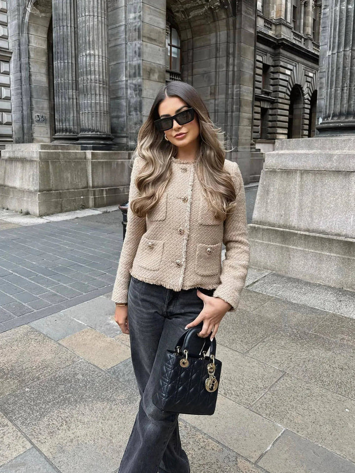 Jaqueta de tweed atemporal e elegante com botões dourados - Anna