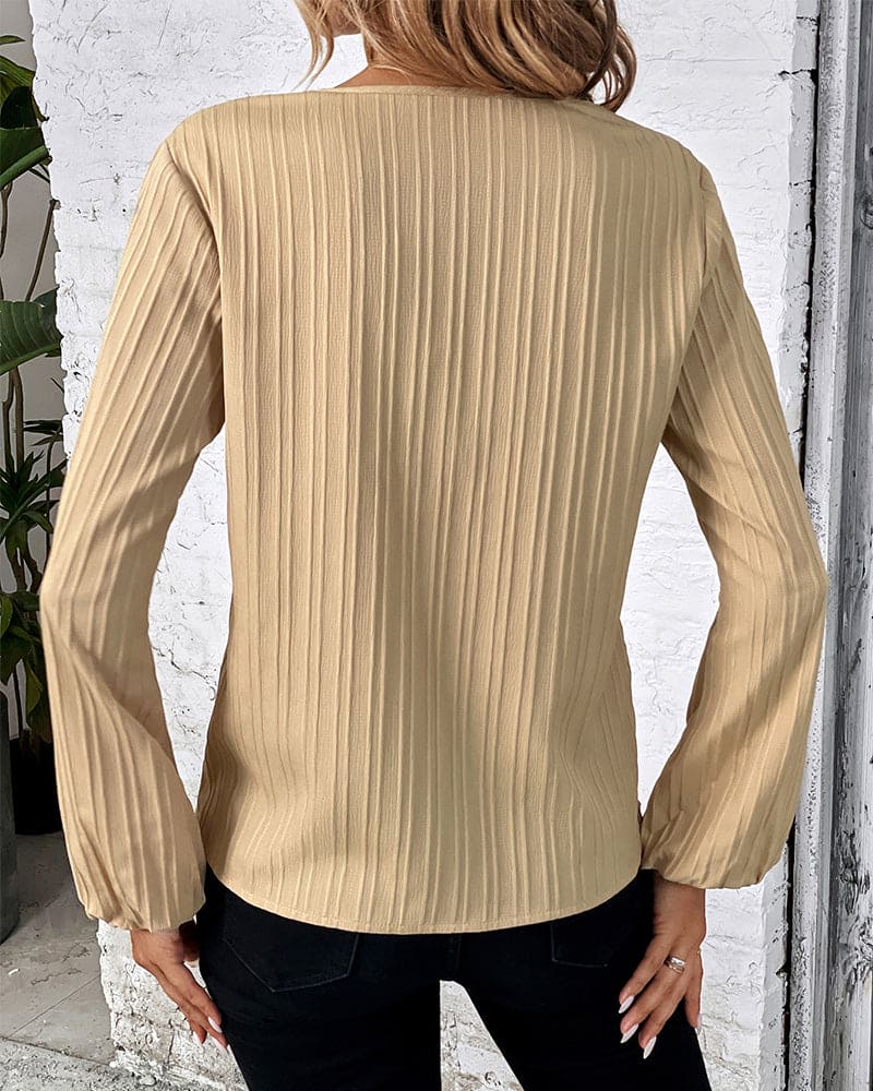 Blusa de manga longa com decote em V - Alina