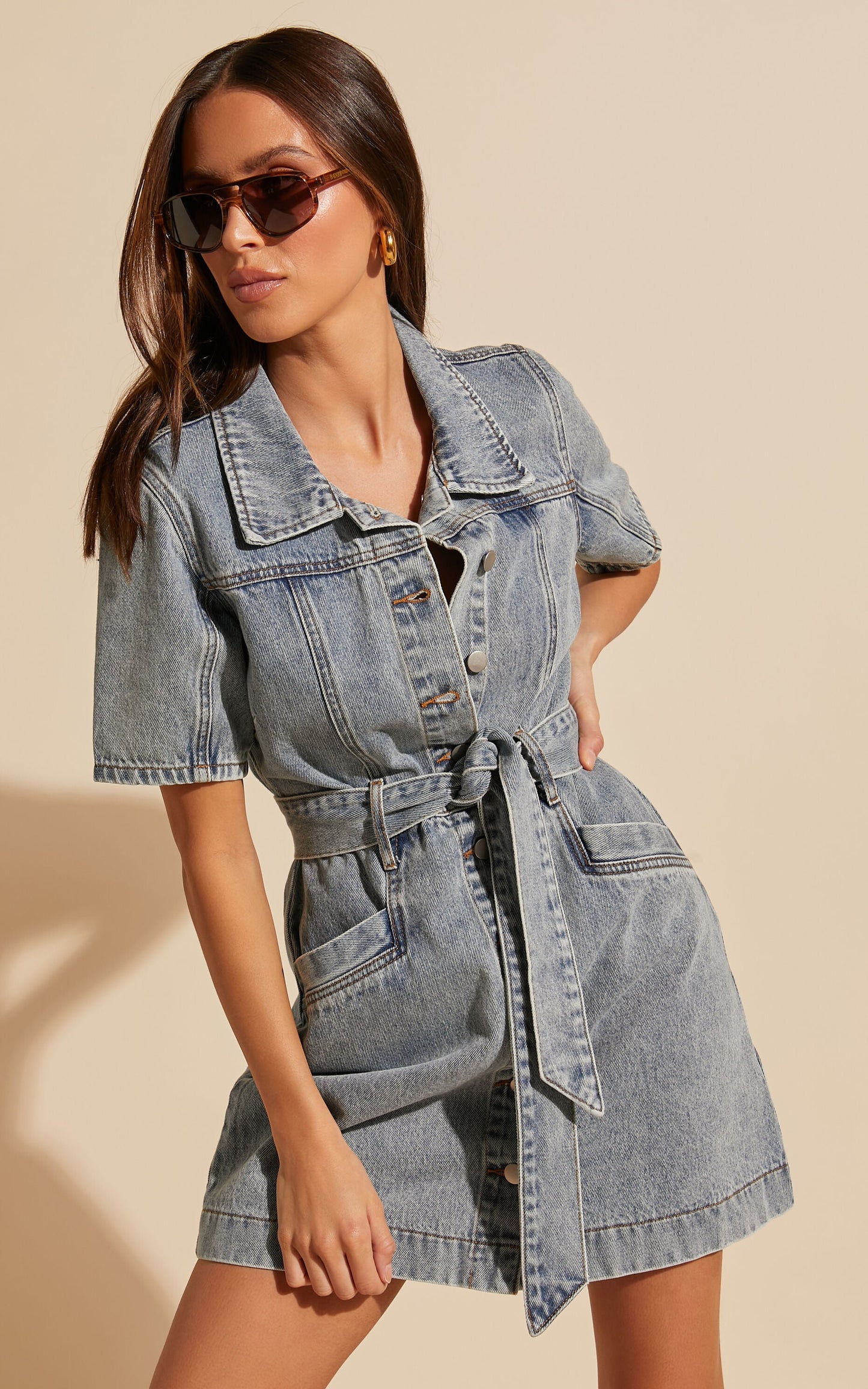 Vestido mini de denim com botões - Aria