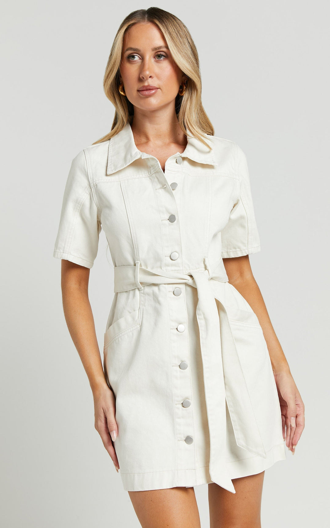 Vestido mini de denim com botões - Aria