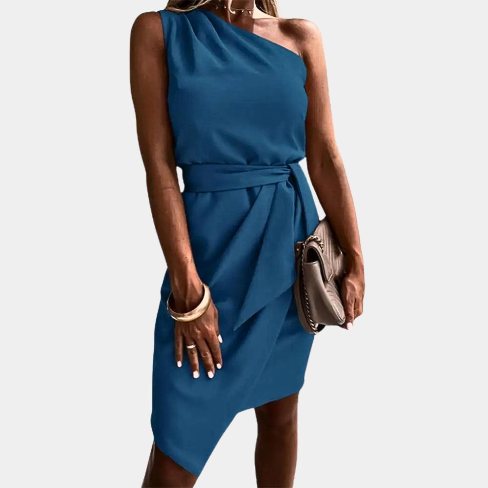 Vestido moderno de um ombro com faixa na cintura - Adriana