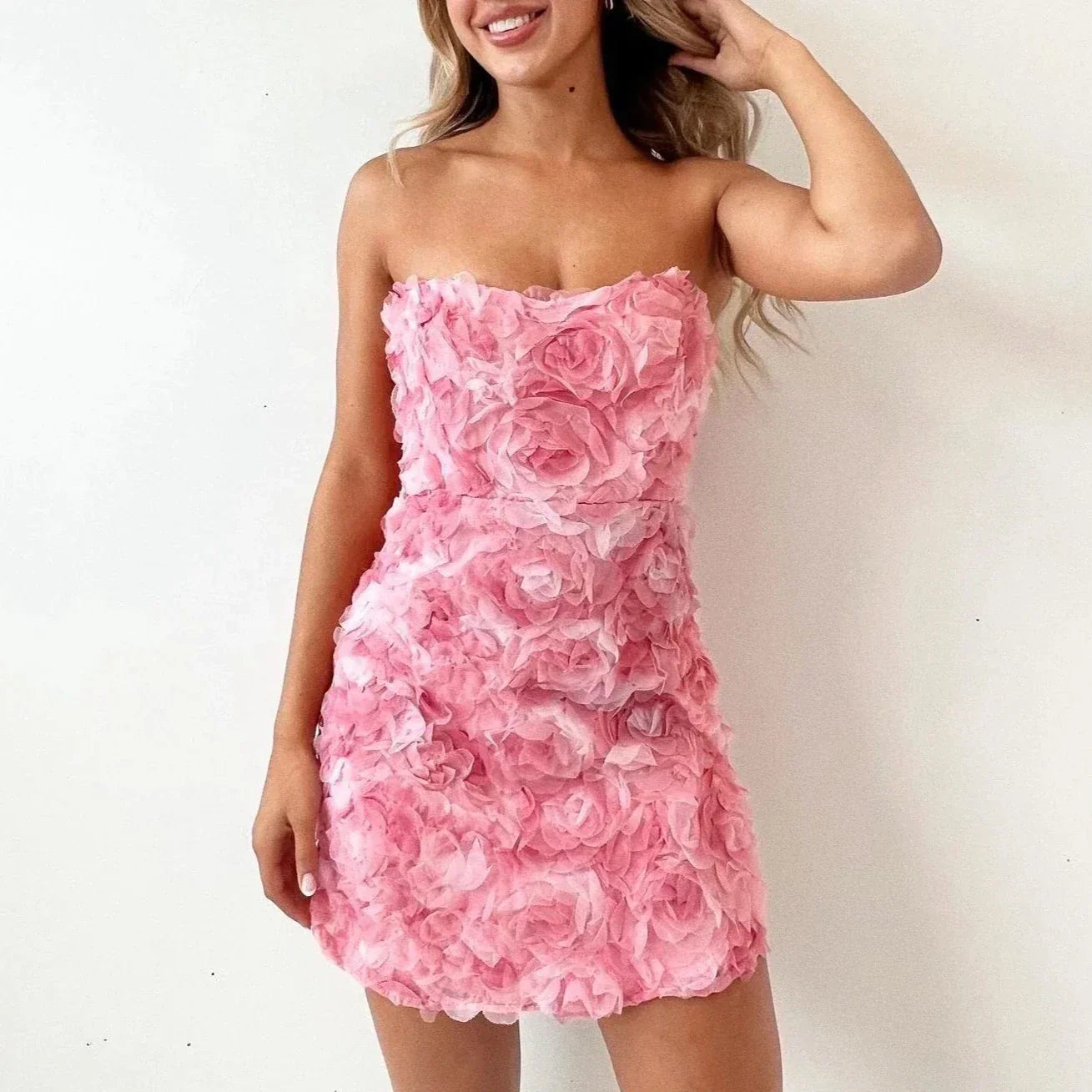 Vestido trendy sem ombros - Valentina