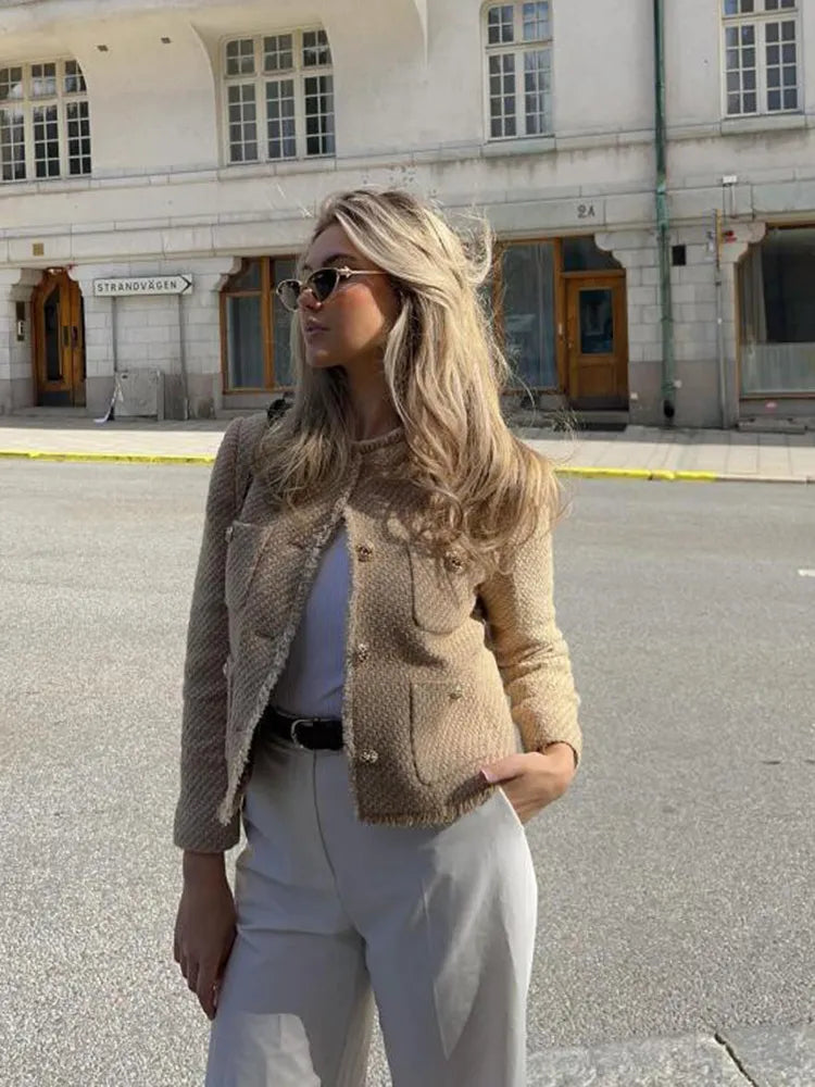 Jaqueta de tweed atemporal e elegante com botões dourados - Anna