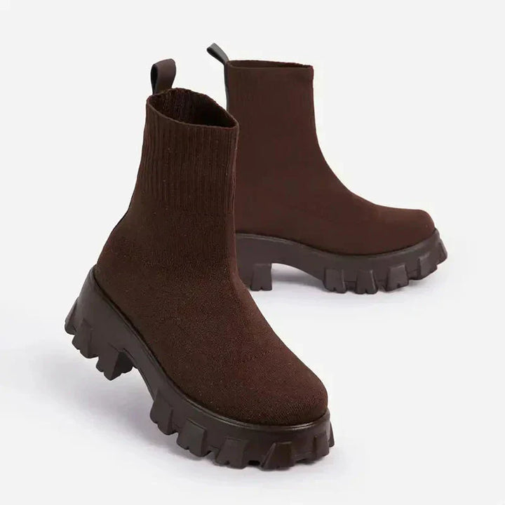 Ankle boots with chunky profile soles - Karolina