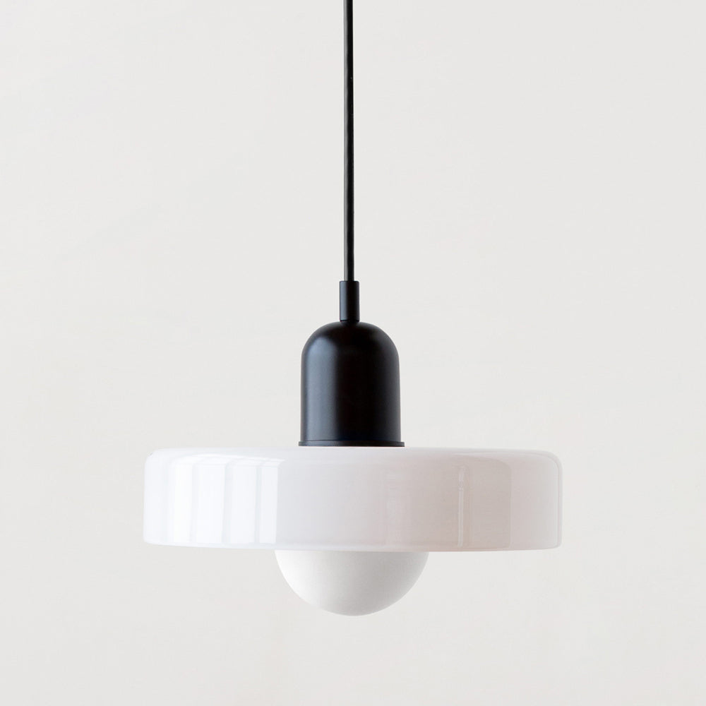 Luminária colorida no estilo Bauhaus - StiloGlas