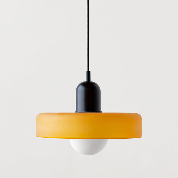 Luminária colorida no estilo Bauhaus - StiloGlas
