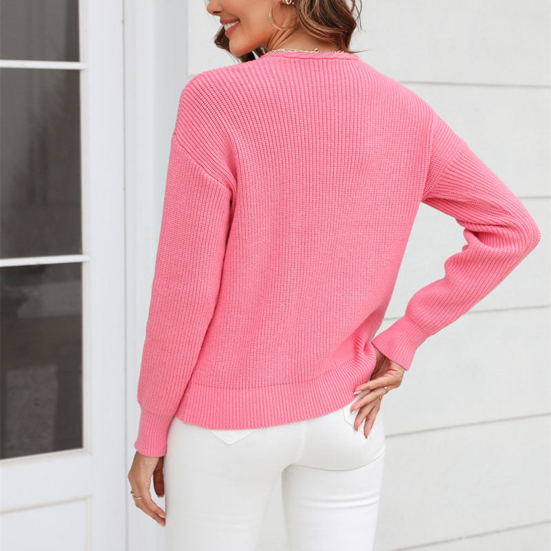 Women's knitted sweater with V-neck in loose fit – Wanfrieda