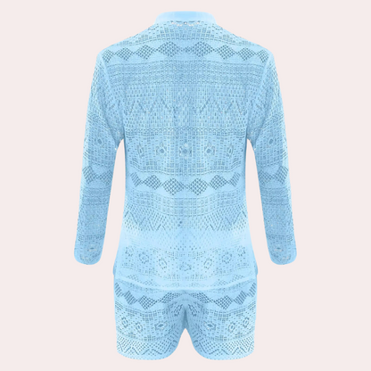 Hellblauer Spitzen-Jumpsuit, langärmlig, geometrisches Muster, modisch, Damenbekleidung.