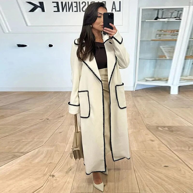 Long women's coat with contrast stitching – Autumn Magic Viviane
