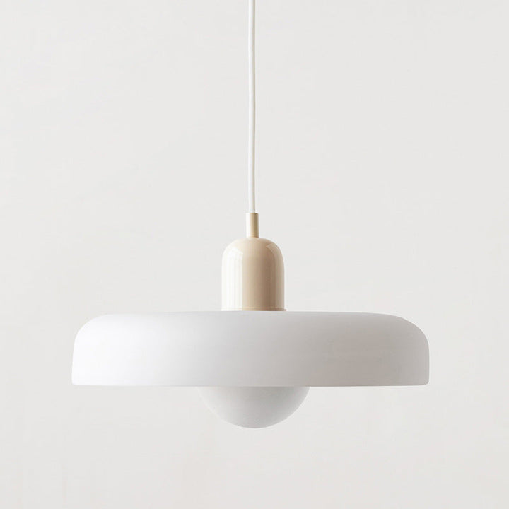 Luminária suspensa colorida no estilo Bauhaus - StiloGlas