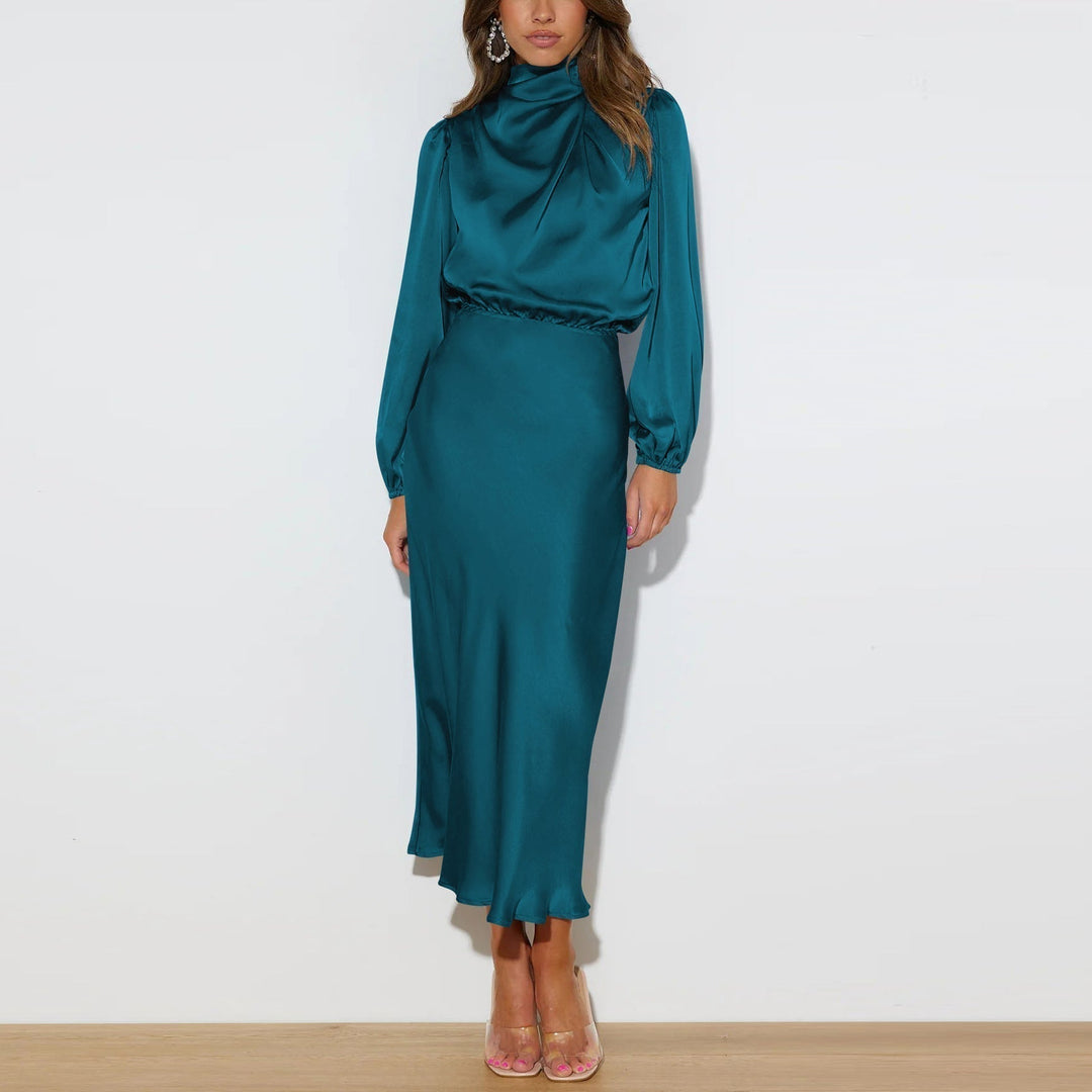Vestido de cetim luxuoso - Evelina