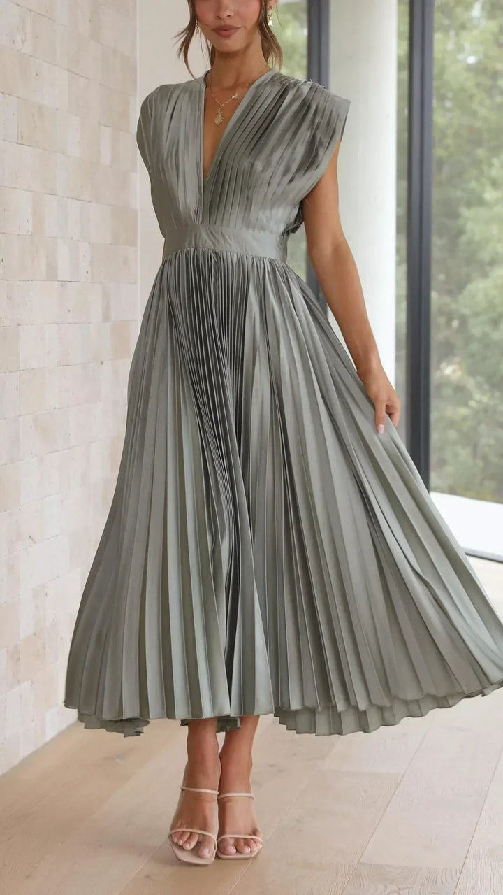Vestido moderno com decote em V e fechamento de laço - Isabella