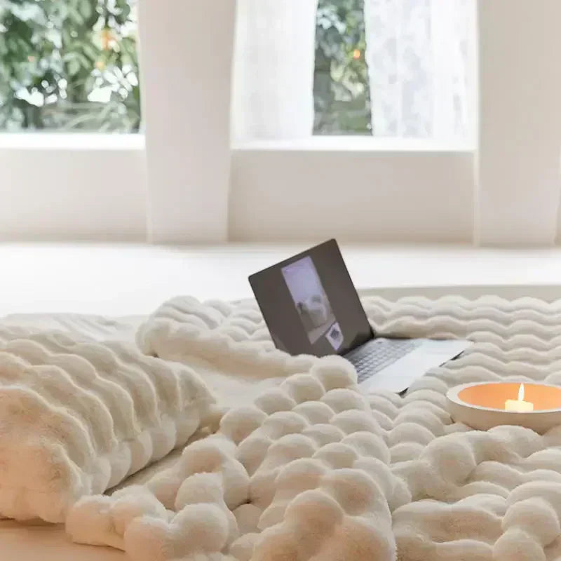 Weiche Plüschdecke - CozyCloud