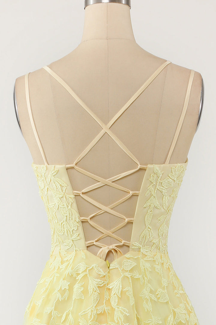 Vestido de baile de tule elegante com aplicações - Victoria