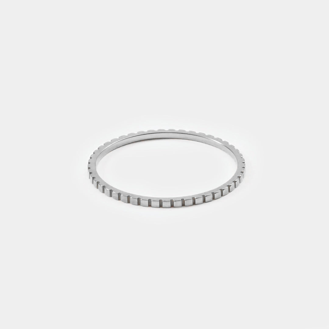 Dunne Ring - Lara-5-Silver-Nora Luxe