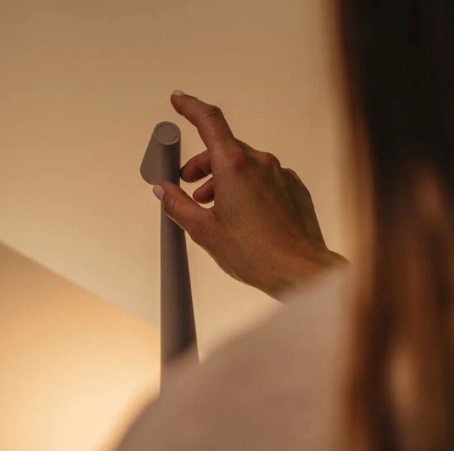 Luz de ambiente LED sem fio minimalista - NordicLite