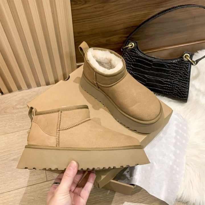Luxury Low Winter Boots with Fur - Isabella-Black-4.0-Nora Luxe