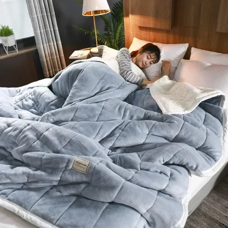 Warm flannel coral fleece blanket for autumn & winter – CosyBlanket