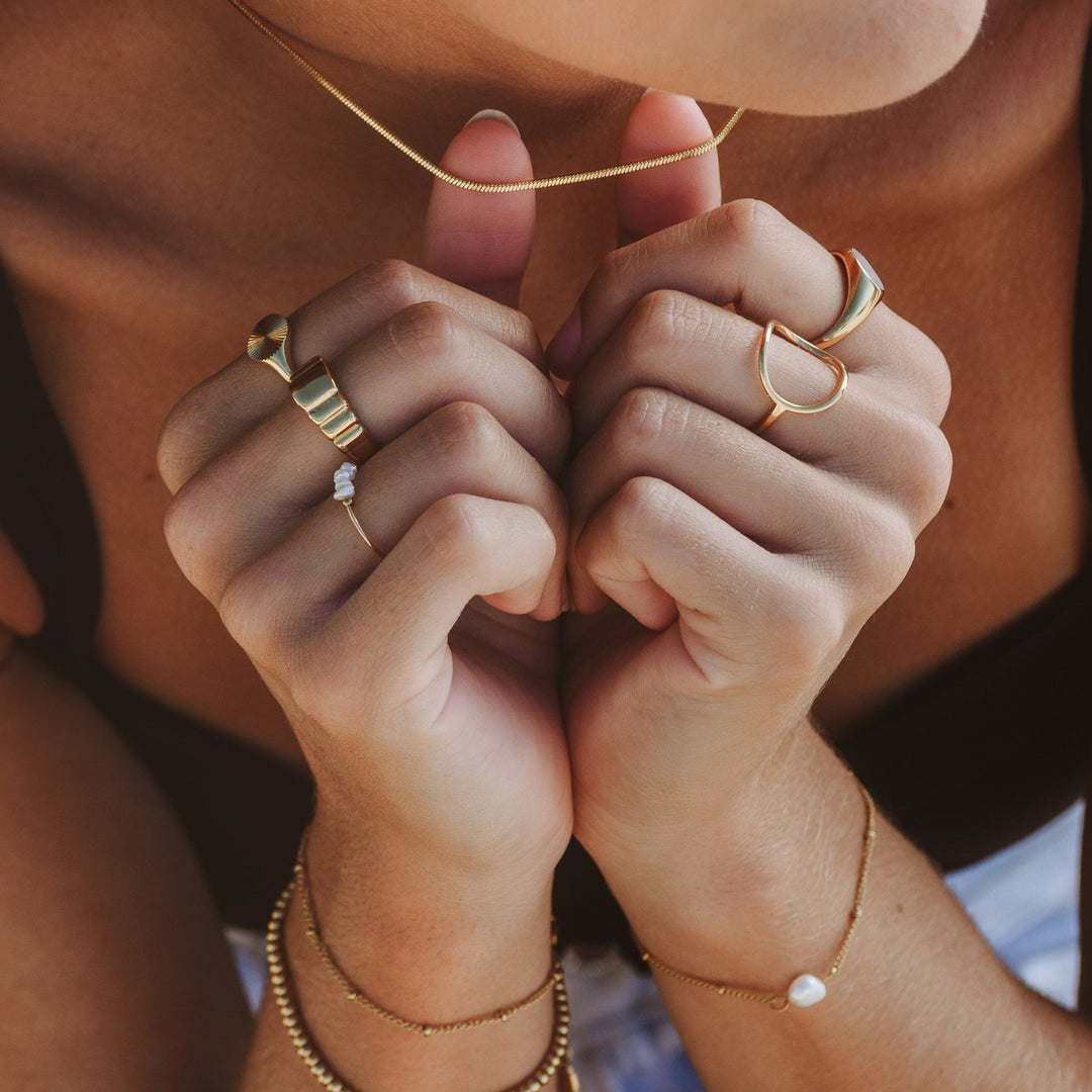 Oval Ring - Noa-5-Gold-Nora Luxe