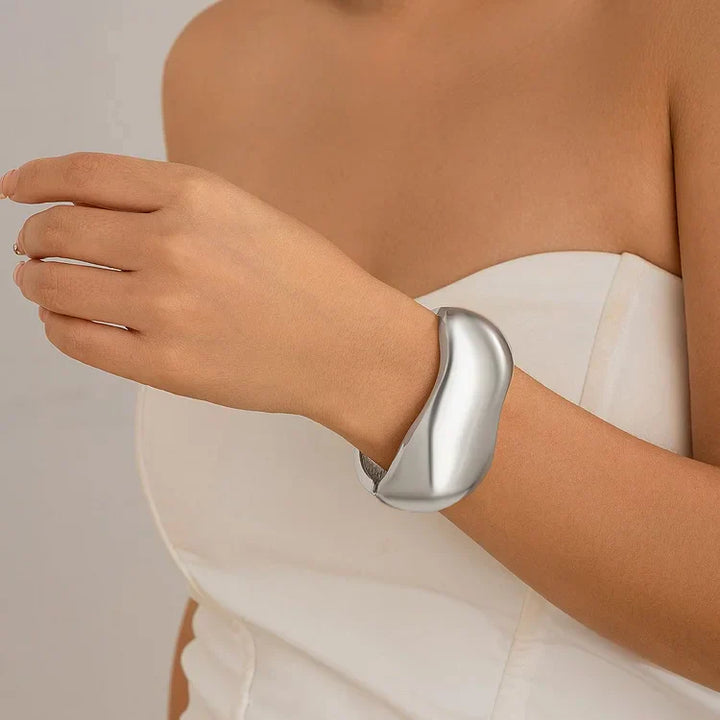Shiny Cross Bracelet - Celina-Silver-Nora Luxe