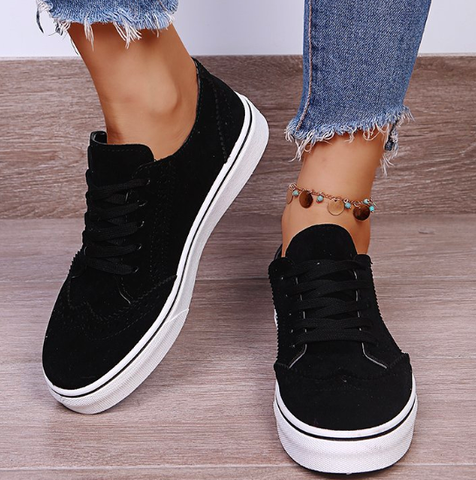 Stylish and Comfortable Women's Sneakers - LunaWalk-Black-3.5-Nora Luxe