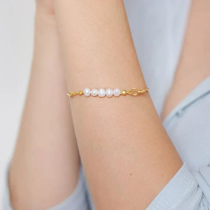 Stylish Bracelet with Delicate Pearls - Selina-Gold-Nora Luxe