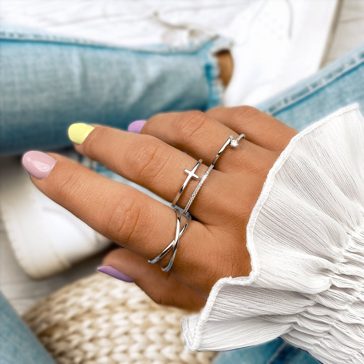Stylish Double Cross Ring - Calindra-Gold-5-Nora Luxe