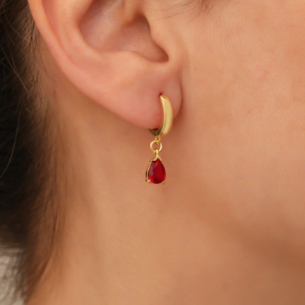 Stylish Garnet Birthstone Jewelry Set - Liora-Earrings-Nora Luxe