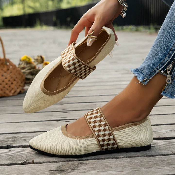Stylish women's summer shoes with a pointed toe - Lina-4-Beige-Nora Luxe