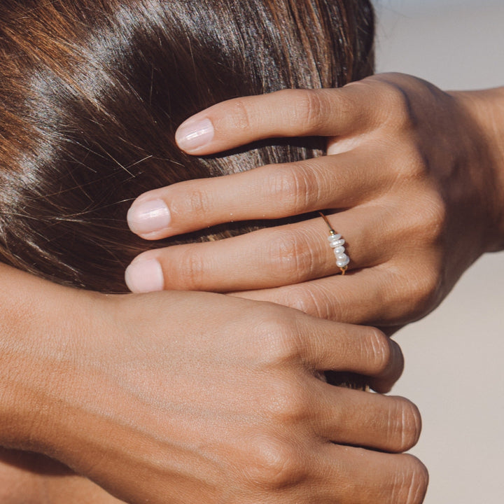 Trendy Mini Pearl Ring - Isolde-5-Gold-Nora Luxe