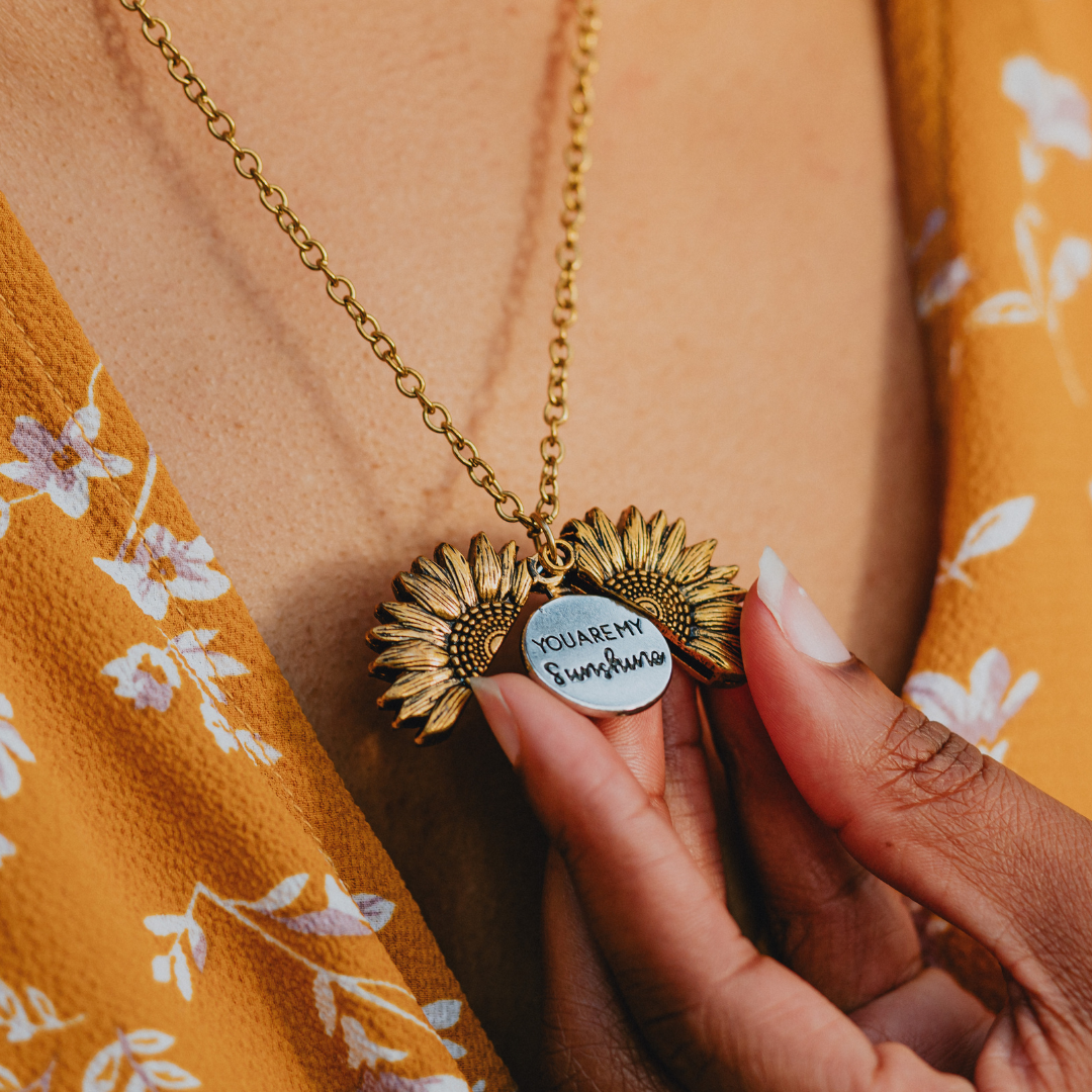 "You Are My Sunshine" Ladies' Necklace - Solara-Nora Luxe